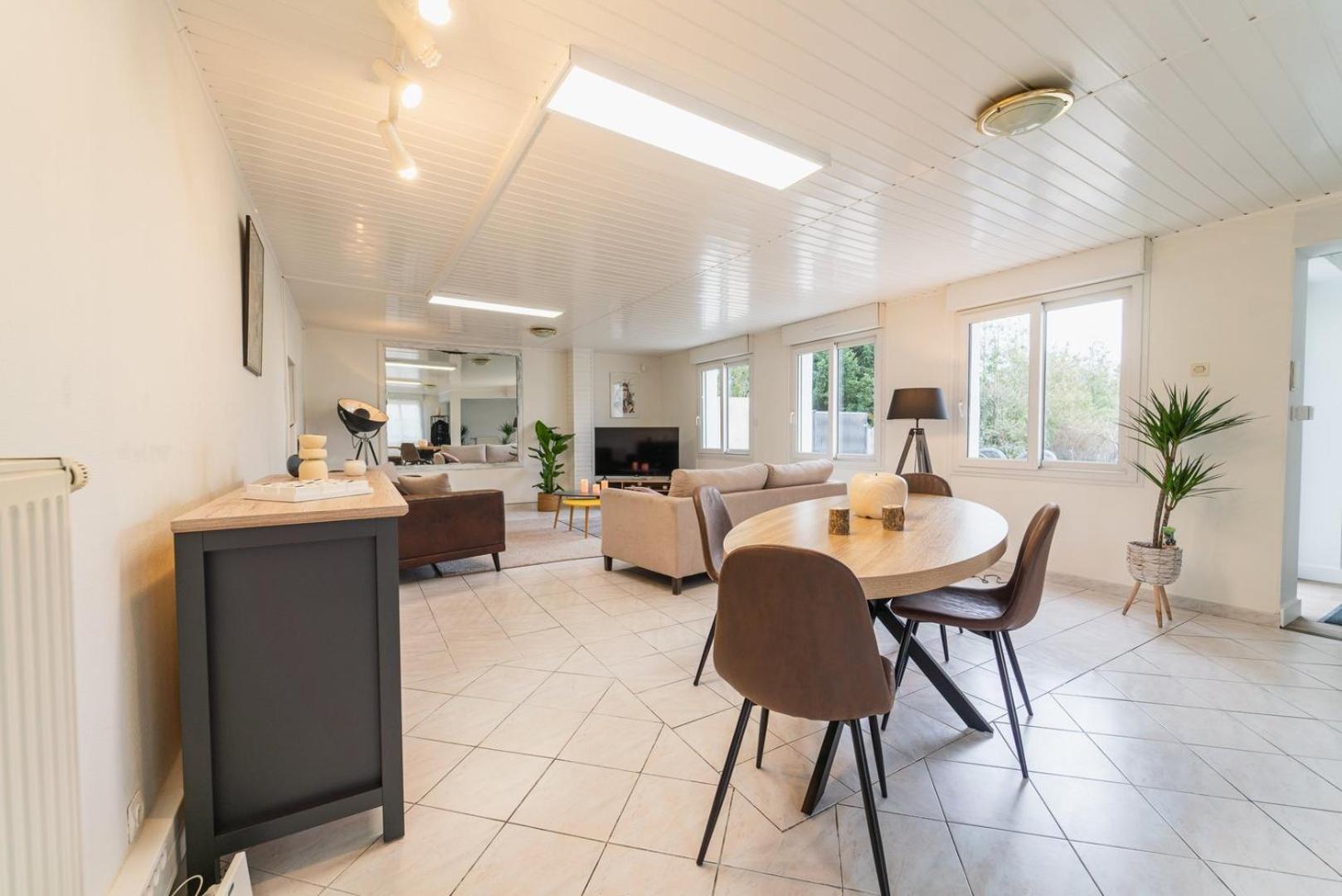 Le Gue Sourdeau: 150M² 5 Min From Futuroscope Διαμέρισμα Chasseneuil-du-Poitou Εξωτερικό φωτογραφία