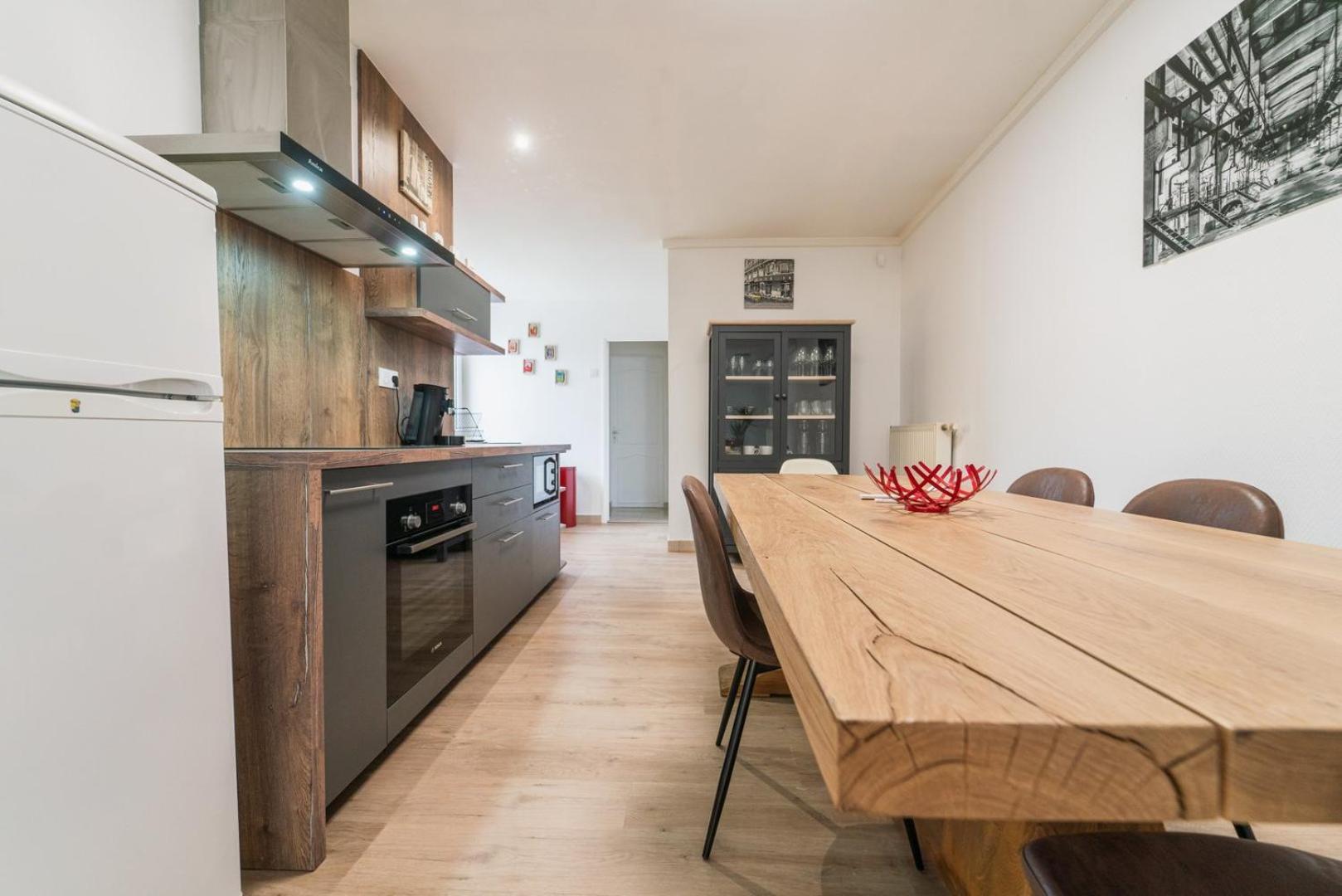 Le Gue Sourdeau: 150M² 5 Min From Futuroscope Διαμέρισμα Chasseneuil-du-Poitou Εξωτερικό φωτογραφία